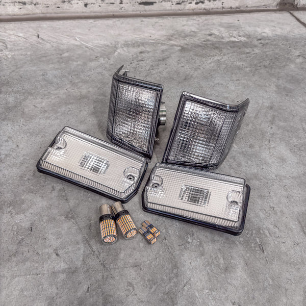 70 Series Landcruiser Facelift Clear Front Corner & Side Indicator Lenses (Pair)