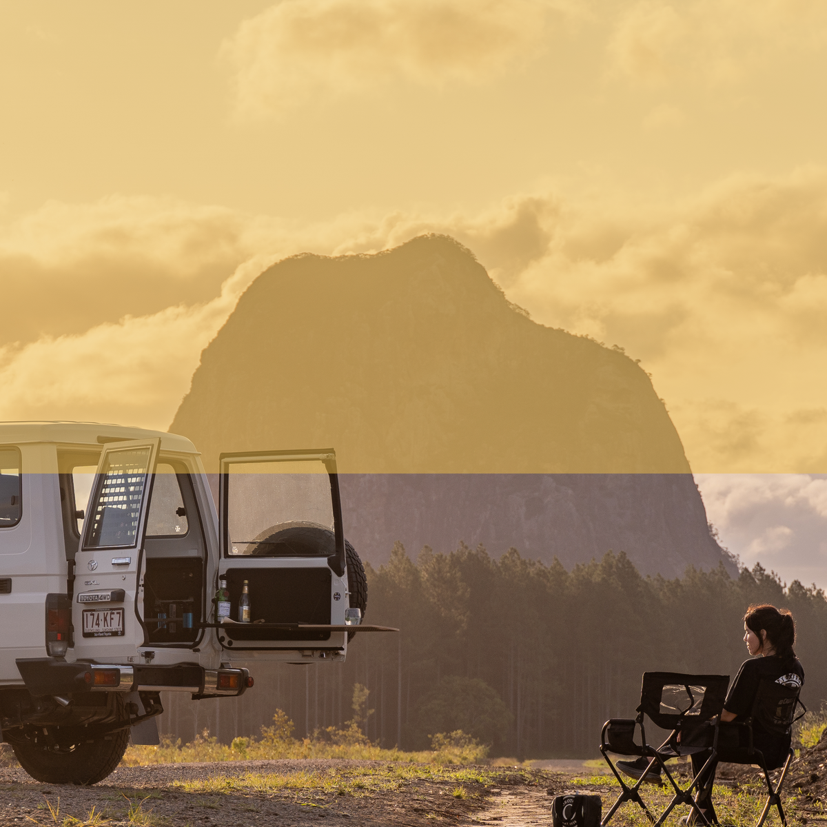 troopy setup - barn door table - 70 series landcruiser accessories